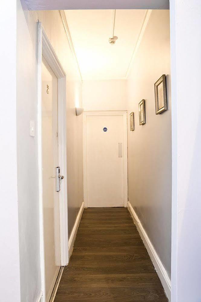 Cambridge House Hotel מראה חיצוני תמונה